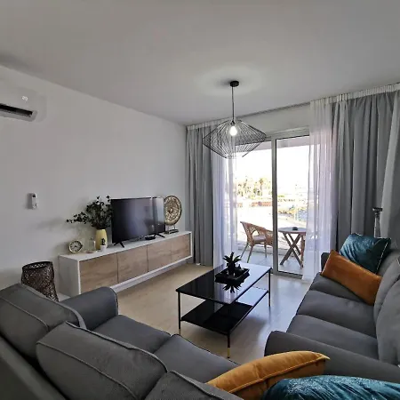 Cosea Living: Seaside Two Bedroom Flat In Harbour 106 Paphos