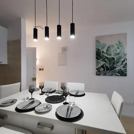 Lejlighed Cosea Living: Seaside Two Bedroom Flat In Harbour 106 *