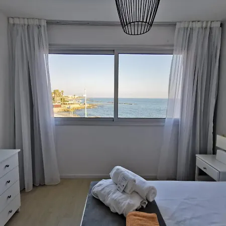 Cosea Living: Seaside Two Bedroom Flat In Harbour 106 Paphos