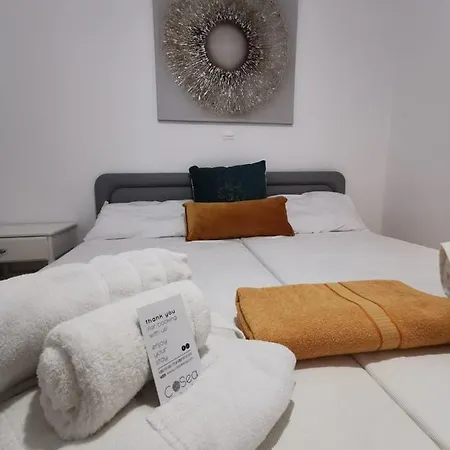 Apartmán Cosea Living: Seaside Two Bedroom Flat In Harbour 106 Paphos